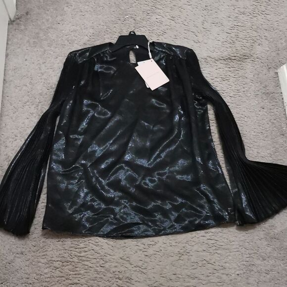 Christopher Kane Black Pleated Sleeve Blouse. - Picture 6 of 8